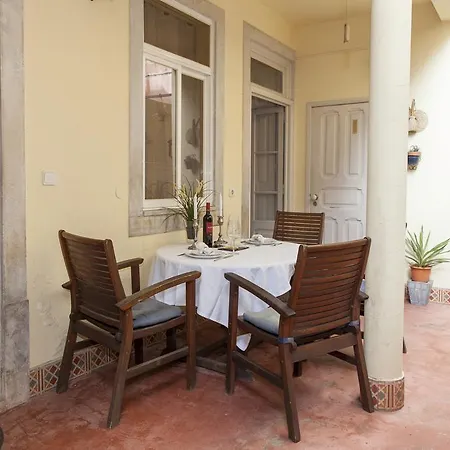 Checkincheckout - Arroios 2 Bedroom Apartman